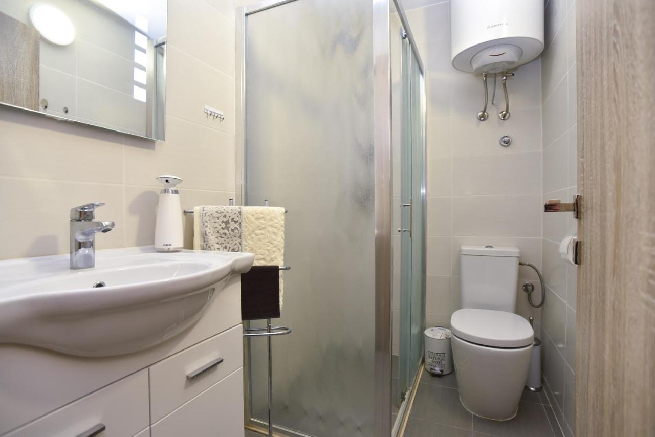 Palm Square Apartment 2 Budva Eksteriør billede