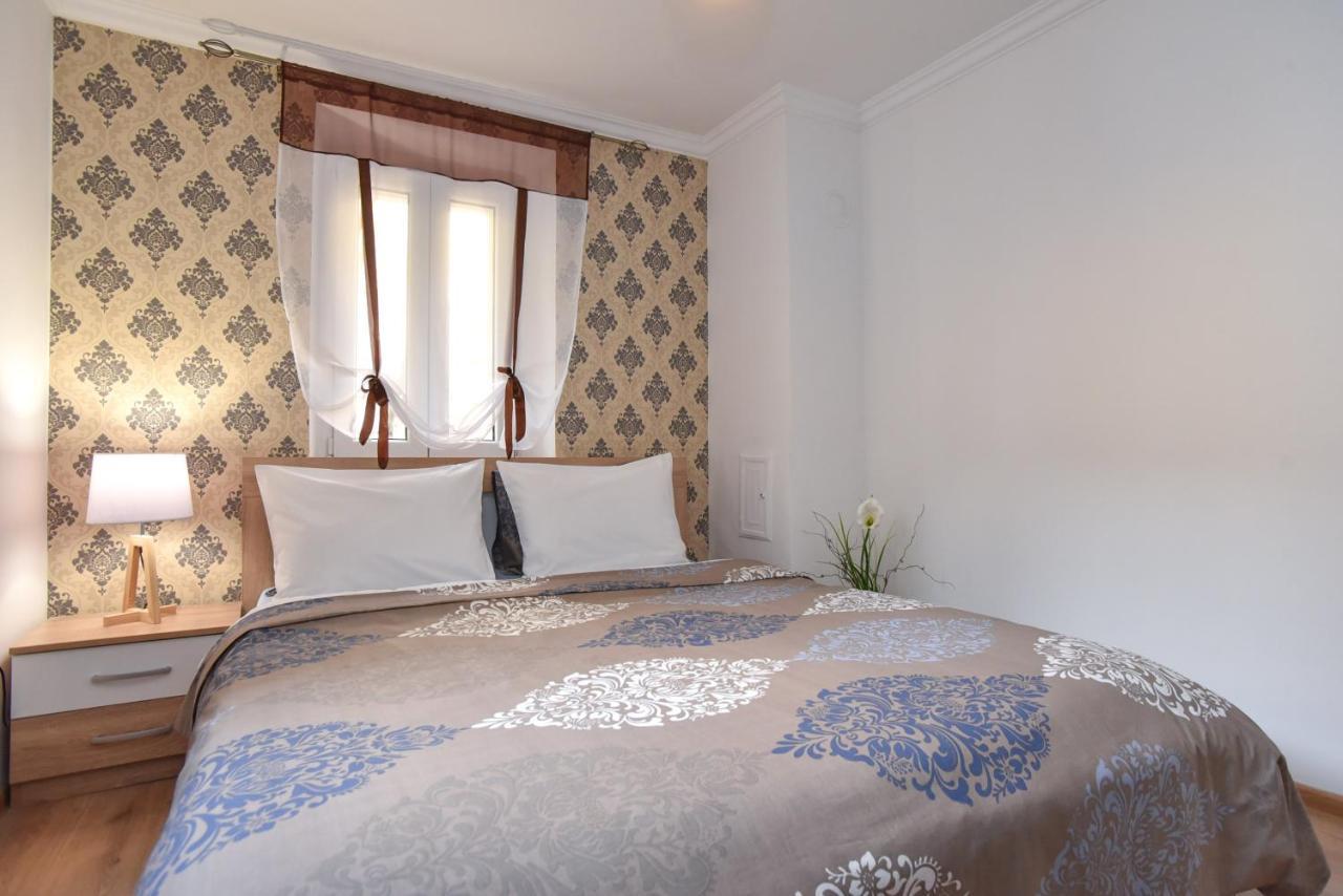 Palm Square Apartment 2 Budva Eksteriør billede